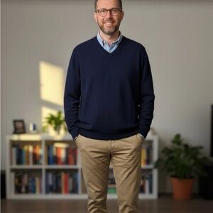 Grant Thomas Two ply 100% Cashmere Sweater